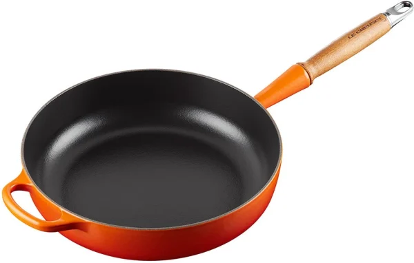 Le Creuset Sautépfanne Signature Aus Gusseisen Mit Holzgriff In Ofenrot 1